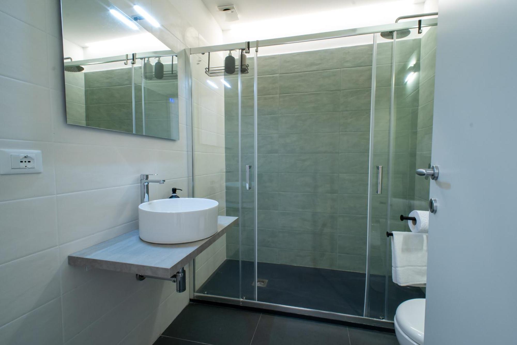 Affittacamere Mani - Camere Con Bagno Privato Gela Exterior photo