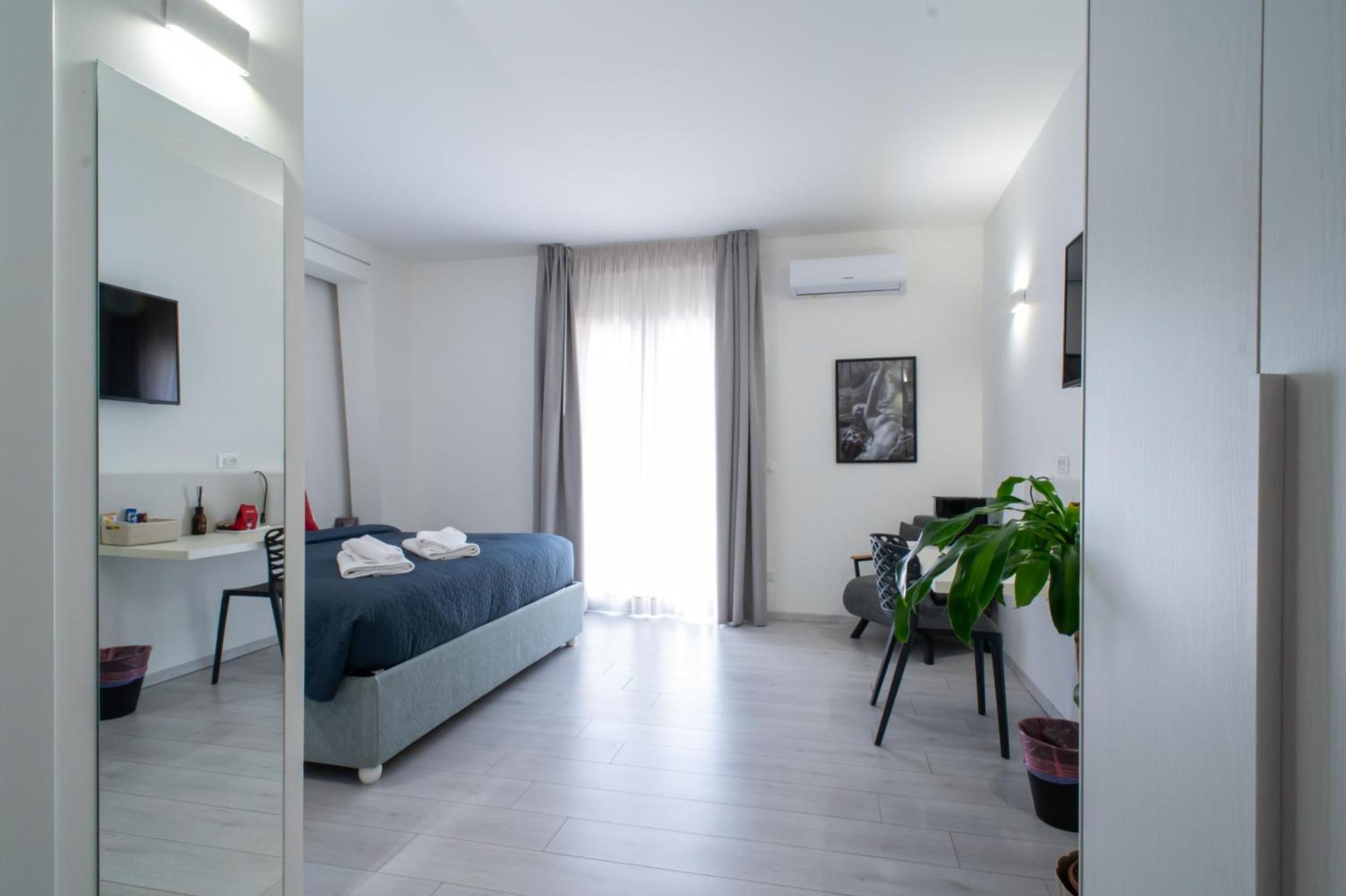 Affittacamere Mani - Camere Con Bagno Privato Gela Exterior photo